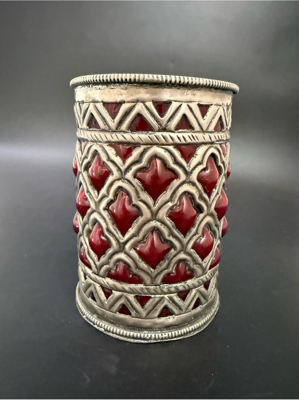Decorative Silver-tone Metal Caged Lattice Pattern Ruby Red Glass Vessel
